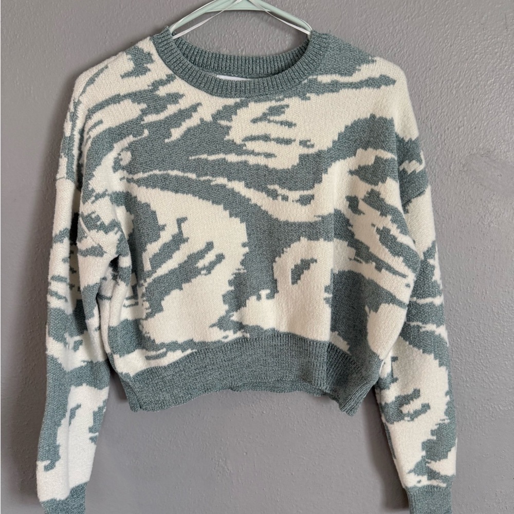 Women's Green and White Cropped Sweater Sz S